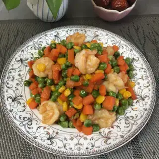 Make Shrimp is three colors step 10