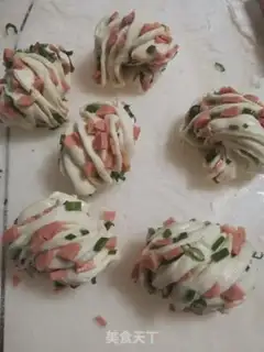 Make Ham sausage roll step 8