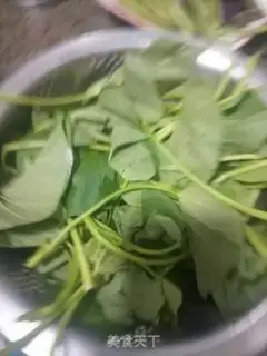 Make Garlic potatoes step 0