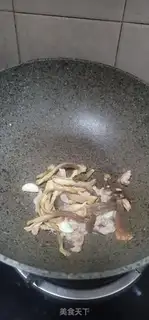 Make Moose mushroom noodles step 6