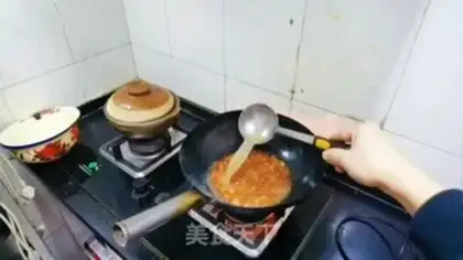 Make Tomato egg noodles step 3