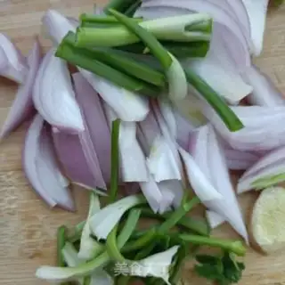 Make Dry-pot intestines shrimp step 2