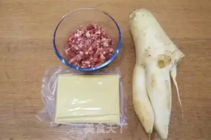 Make A thousand pieces of radish step 0