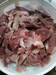 Make Pig heart soup step 1