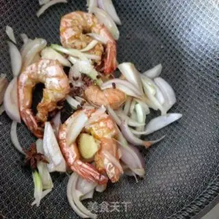 Make Dry-pot intestines shrimp step 12