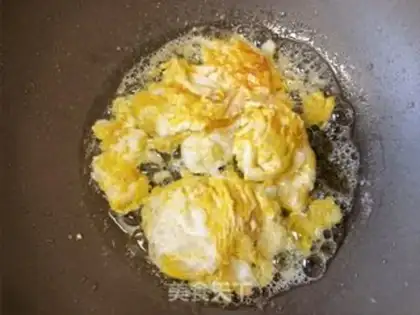 Make Dutch cucumber fried eggs step 3