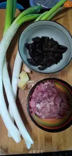 Make Blackwood onions step 0
