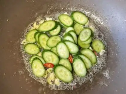 Make Dutch cucumber fried eggs step 5