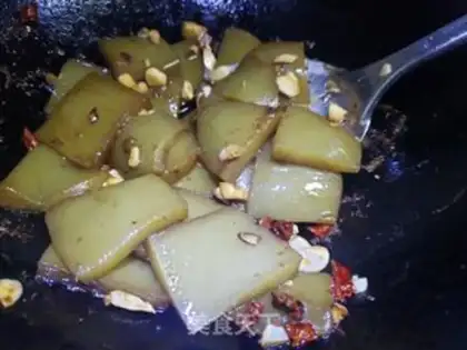 Make Puffed with green beans step 4
