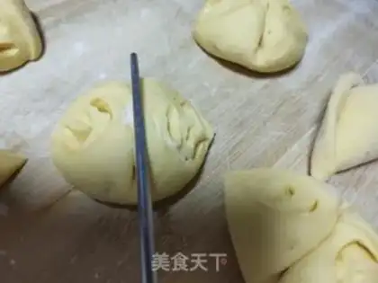 Make Pumpkin rolls step 9