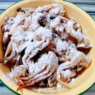 Make Crab fried eggs step 4