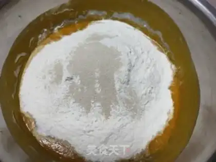 Make Pumpkin Sugar Triangle step 2