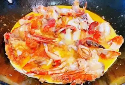 Make Crab fried eggs step 9