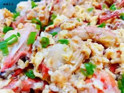Make Crab fried eggs step 12