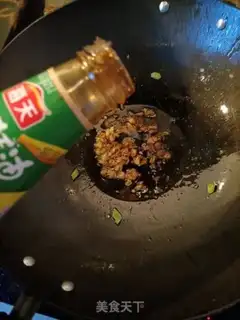 Make Garlic fried eggs step 6