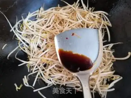 Make The green bean sprouts step 3