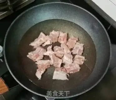 Make Corn radish steak soup step 1