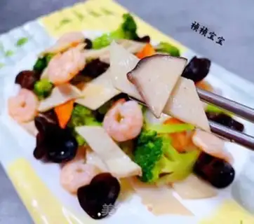 Make Orchid almonds, mushrooms, lumber shrimp step 13