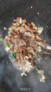 Make Garlic beans fried meat step 4
