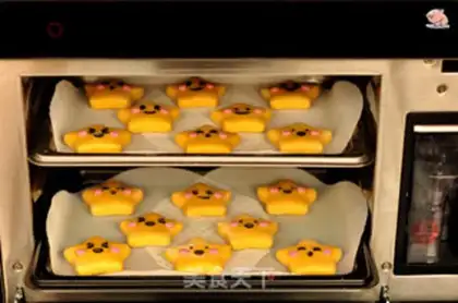 Make Star buns step 7