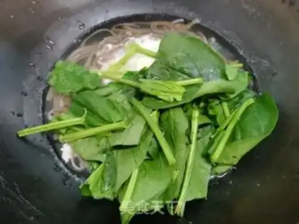 Make Pineapple noodles step 3