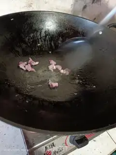 Make Pork testicle soup step 1