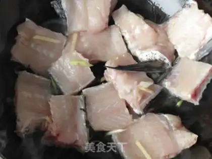 Make Fish noodles step 2