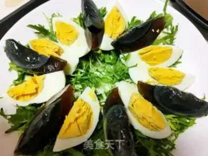 Make Two eggs and two salads step 7