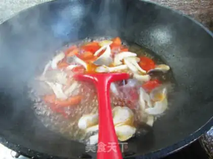 Make Soo-jeong mushroom tomato soup step 3