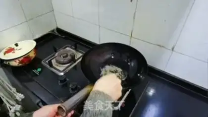 Make Chicken, red soup, tomato pan step 4