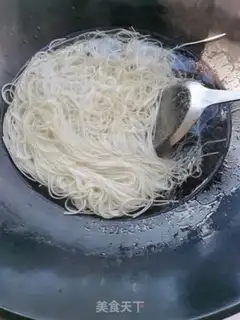 Make Peas seeded egg noodles step 5
