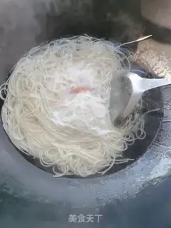 Make Peas seeded egg noodles step 6