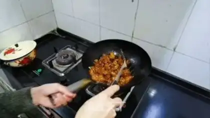 Make Chicken, red soup, tomato pan step 8