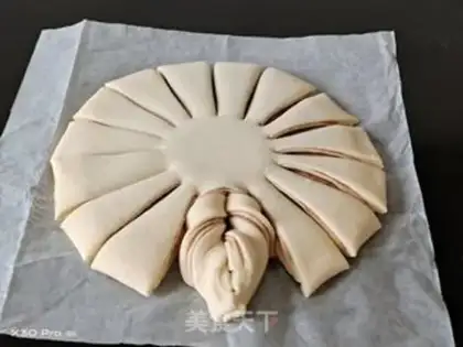 Make Snowflake bread step 8