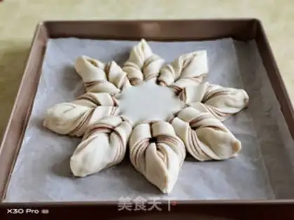 Make Snowflake bread step 9