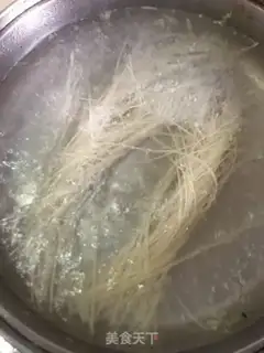 Make Squirty omelet noodles step 7