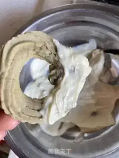 Make Christmas ring cookies step 13