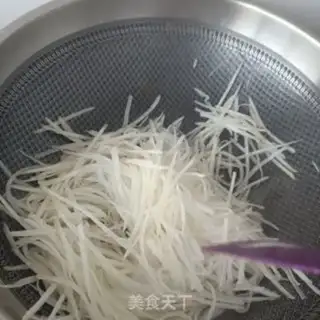 Make Pelican radish soup step 6