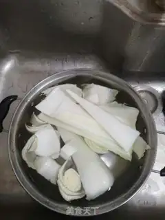 Make Clear the cabbage step 1