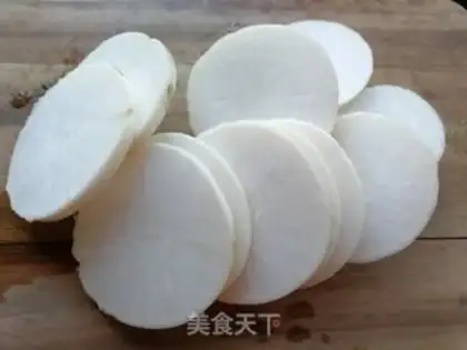 Make Radish gravy step 1