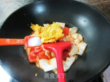 Make Eggs and tomatoes and cabbage step 7