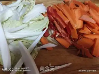 Make Carrot cabbage for fried chicken step 0