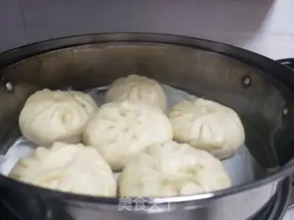 Make A tofu toad bun step 16