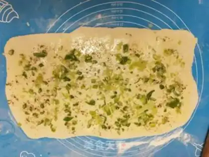 Make Onion rolls step 4