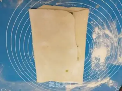 Make Onion rolls step 5