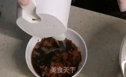 Make Red sugar with dates step 2