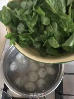 Make Beefish balls, pea soup step 5