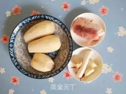 Make Five bouquets and slices step 0