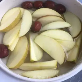 Make Red-tree apple ginger tea step 3