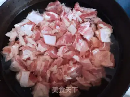 Make Red beef noodles step 0